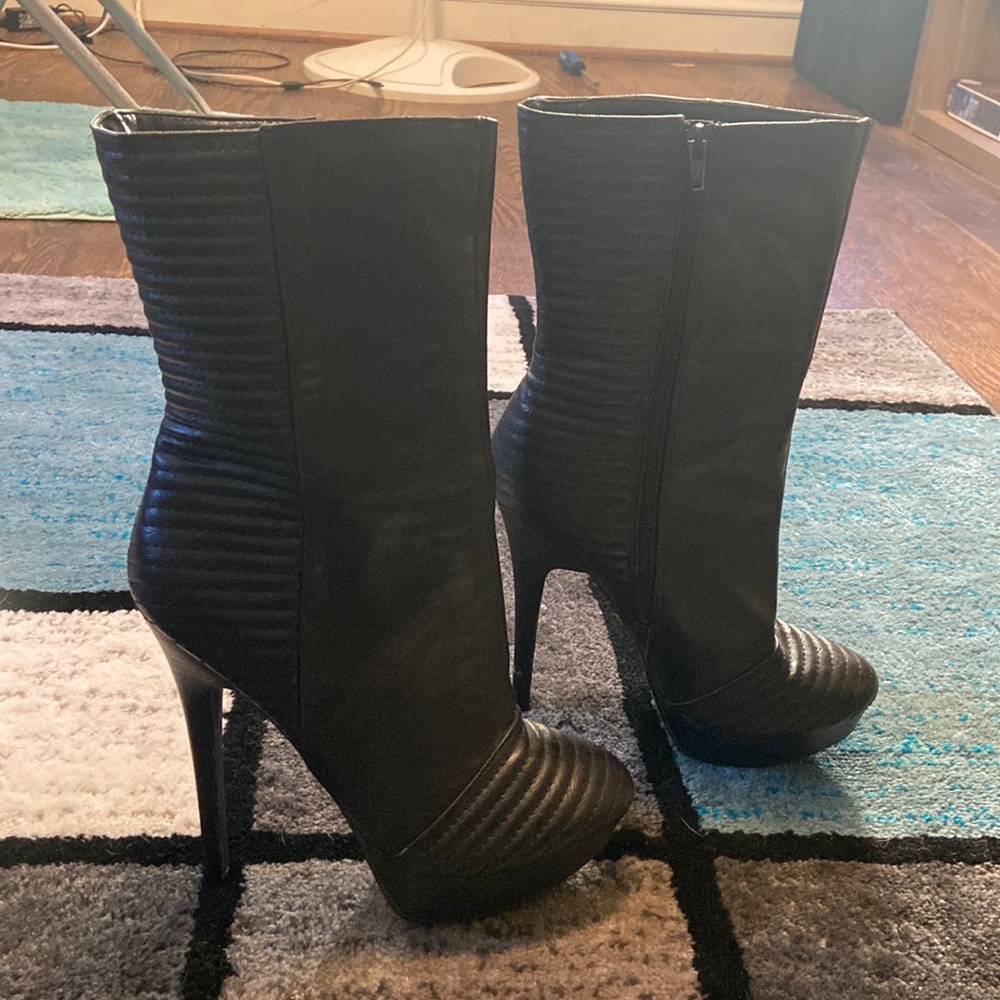 Izabella Rue Mid Calf High Heel Boots
